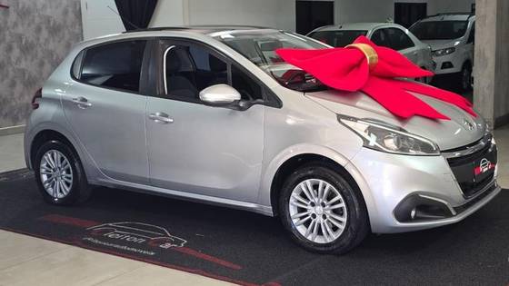 PEUGEOT 208 1.6 ALLURE 16V FLEX 4P AUTOMÁTICO